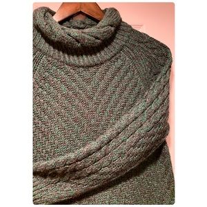 Tahari turtleneck sweater dress